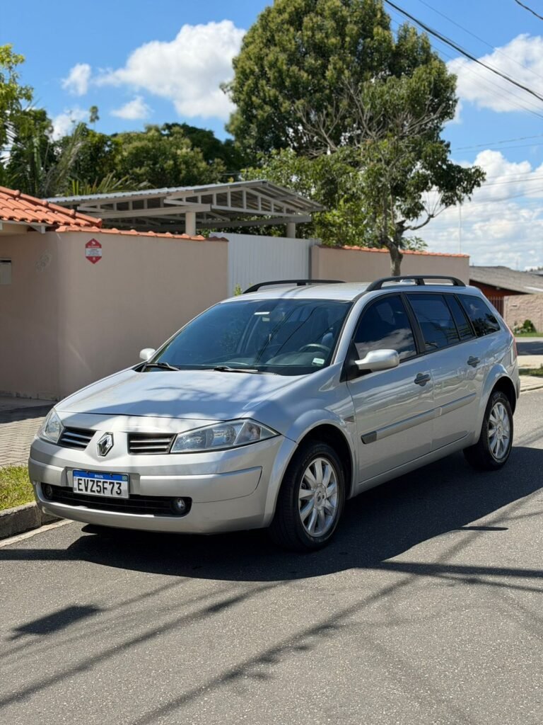 MEGANE GRAND TOUR DYNAMIC