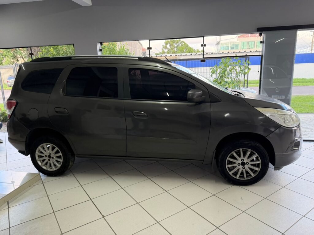 SPIN LT 1.8 8V Econo.Flex 5p Aut.