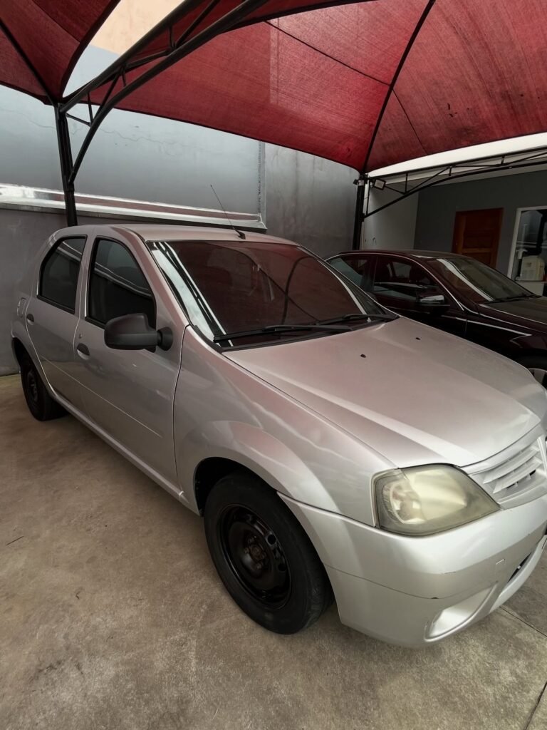 LOGAN AUTHENTIQUE 1.0 2010