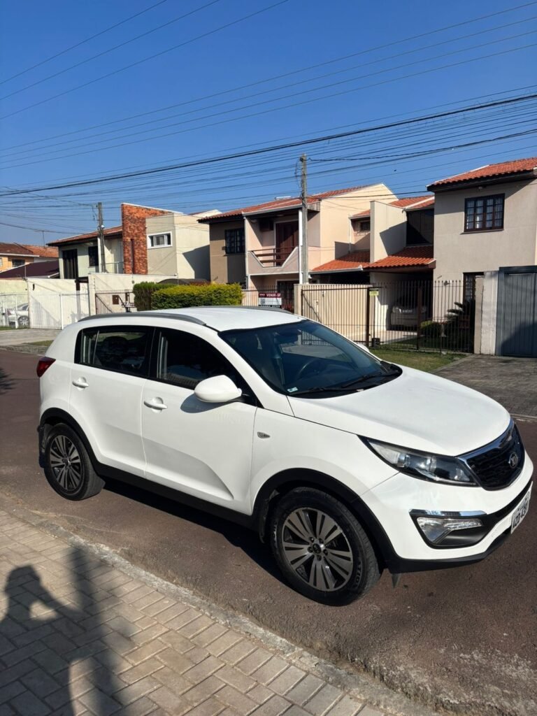 *KIA SPORTAGE 2015 2.0*