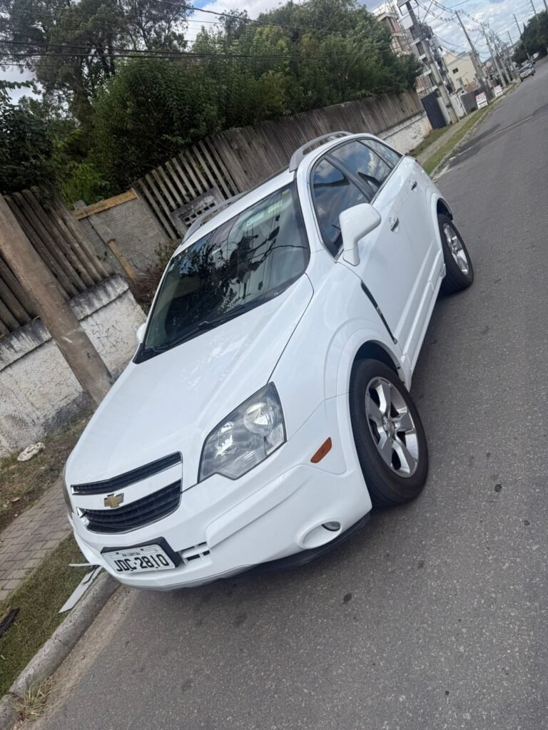 CAPTIVA 1.6 + ANO COMPLETO